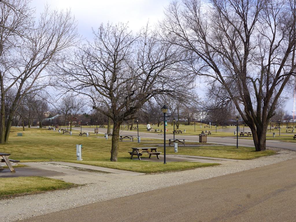 فندق Hollywood Casino Joliet Rv Campground Park الغرفة الصورة